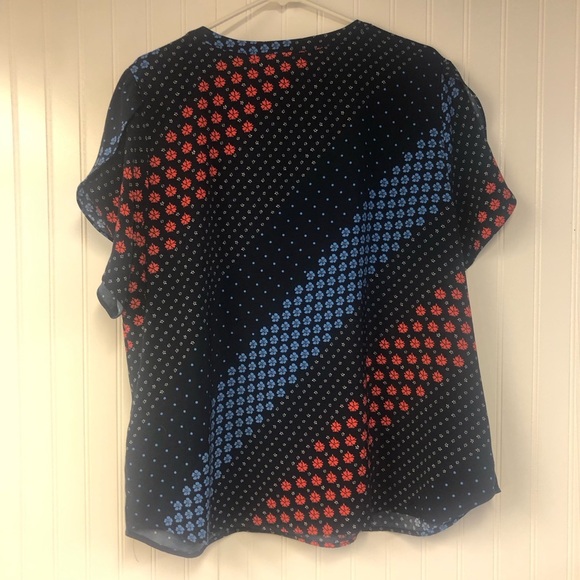 Tommy Hilfiger Women's Navy Blue Patterned Short Sleeve Blouse XXL - Picture 4 of 4